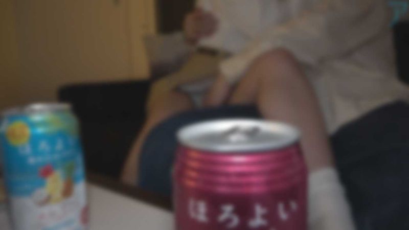【#93-2】来到东京的白皙娇小护校生。在家喝酒感度上升高潮连连连续中出